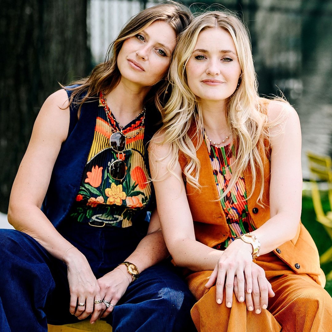 Aly & AJ Detail Their “Unique” Bond in Potentially the Sweetest Chat